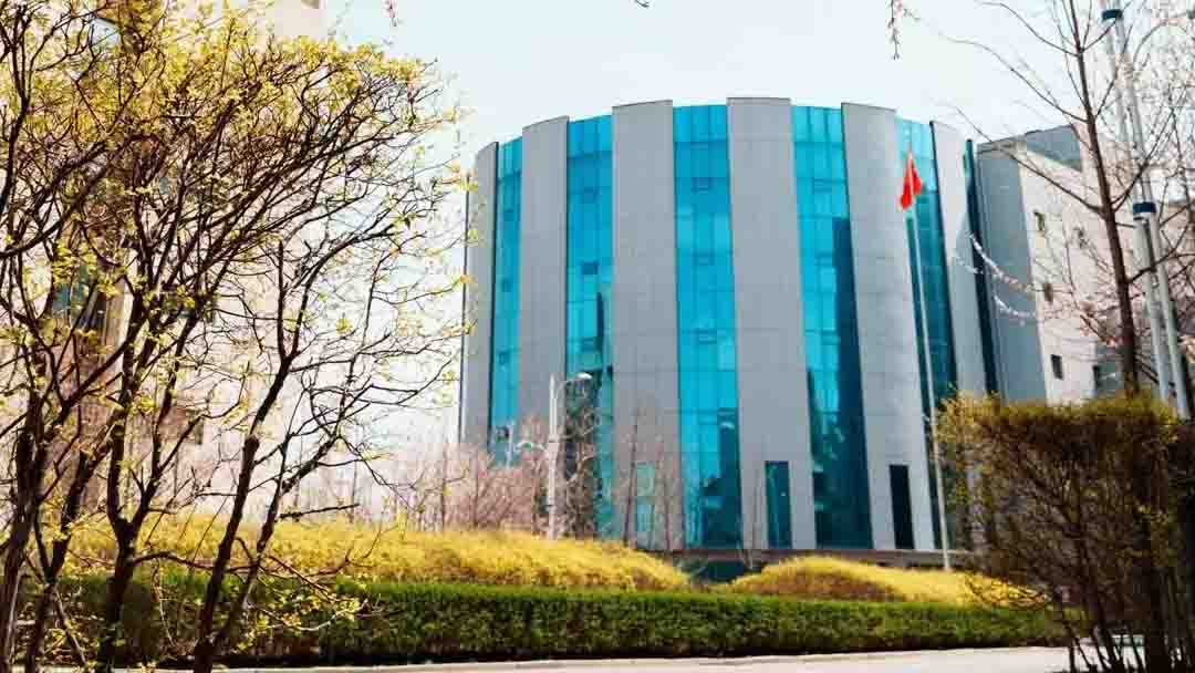 关于举办沈阳科技学院首届“我身边的创新”摄影大赛的通知